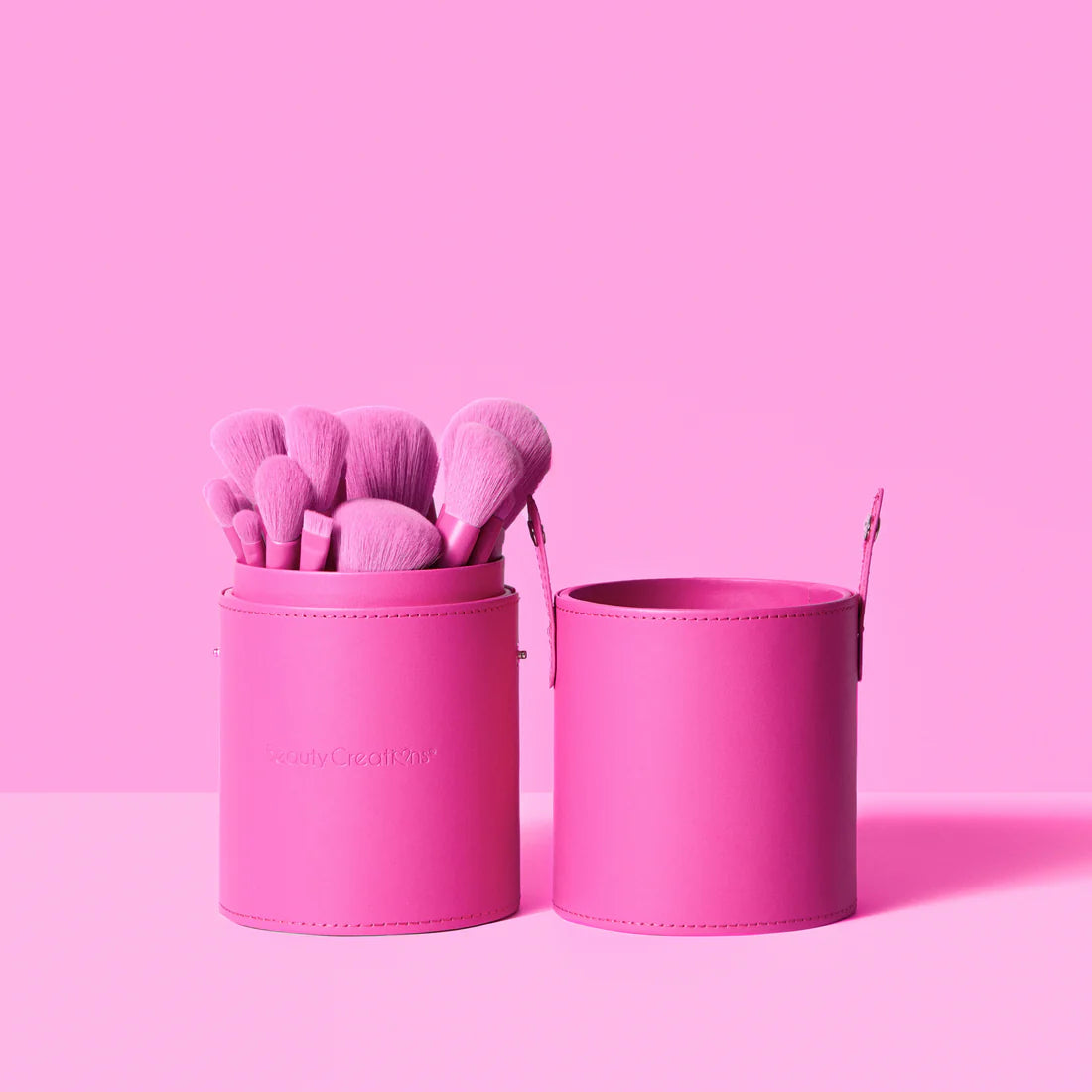 BEAUTY CREATIONS Hot Girl 24 PC Brush Set
